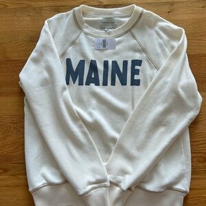 NWT American Eagle ‘Maine’ sweatshirt